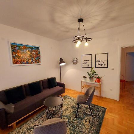 Ema Central Apartment 2 Novi Sad Eksteriør bilde