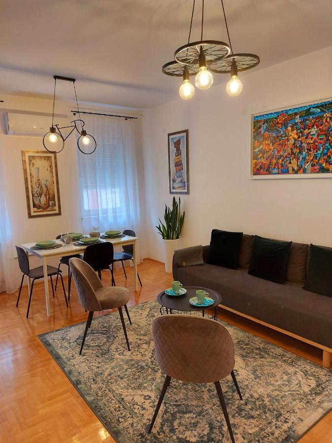 Ema Central Apartment 2 Novi Sad Eksteriør bilde